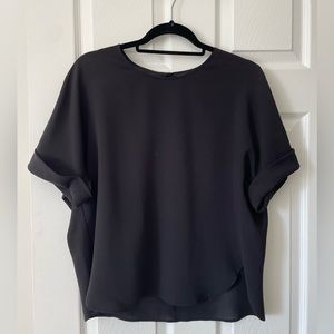 Uniqlo Cuffed Sleeve Shirt
